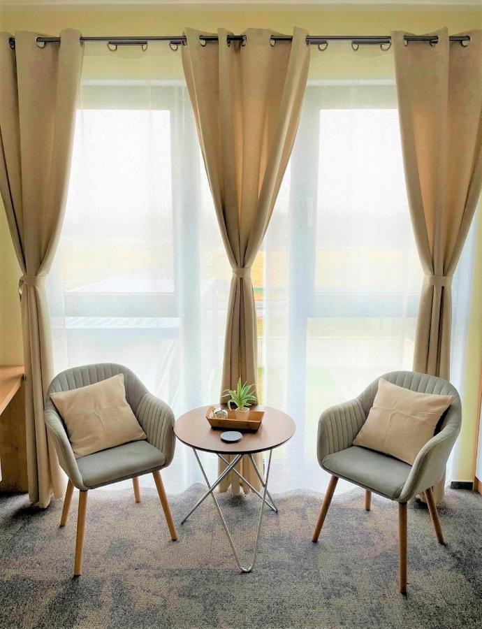 Likedaheim Apartments Rosbach vor der Höhe 외부 사진