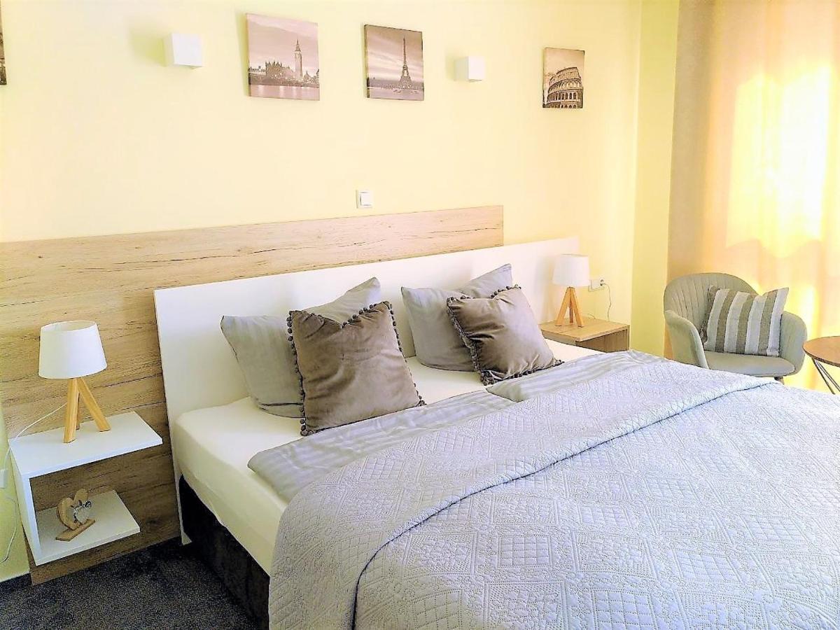 Likedaheim Apartments Rosbach vor der Höhe 외부 사진